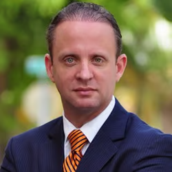 Romanian Lawyers Near Me - Daniel Lenghea